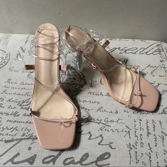 COPY - CLEAR TIE UP LACE UP STRAPPY LEG THONG SANDAL HEELS in TRANSPARENT & NUDE - Picture 2 of 7